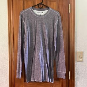 Buckle reclaim long sleeve thermal tee